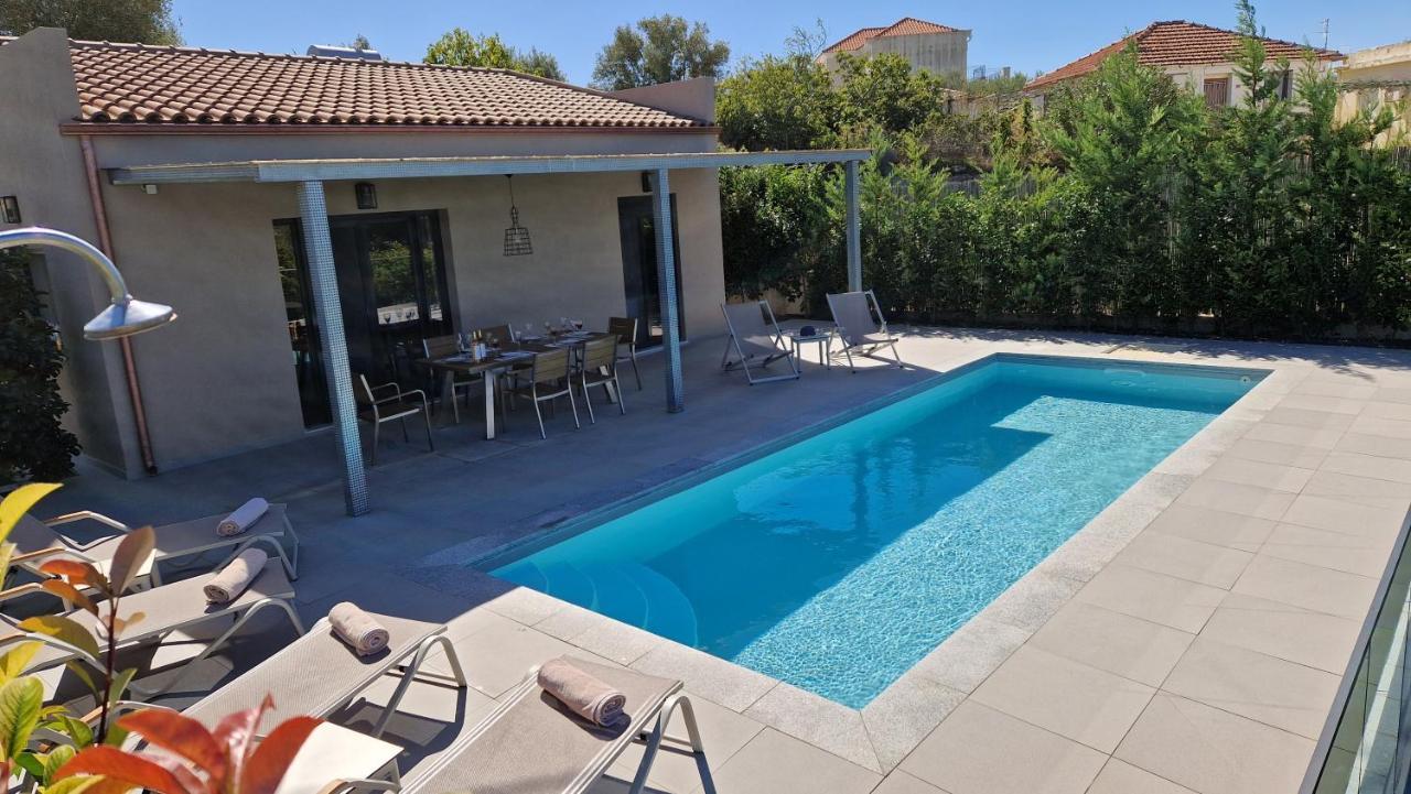ארגוסטולי Onar - Luxury Villas מראה חיצוני תמונה